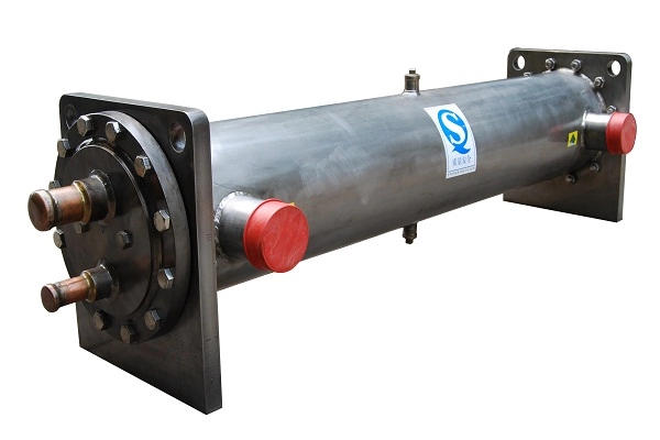 Evaporador de agua de mar de carcasa y tubo de intercambiador de calor de limpieza de alta calidad