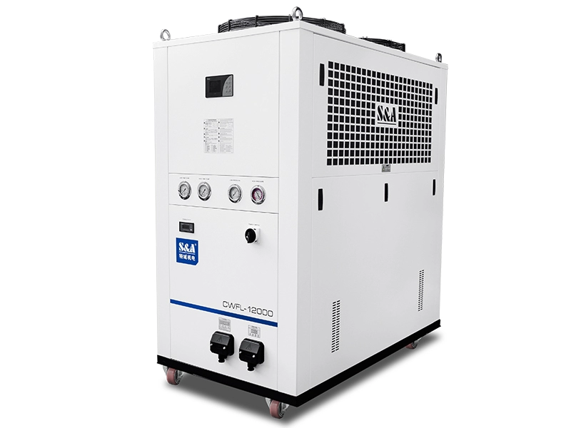 Enfriadores de agua refrigerados por aire de refrigeración recirculante CWFL-12000 para láser de fibra de 12KW