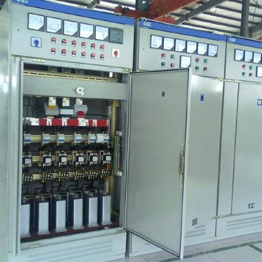 Bancos de condensadores de factor de potencia automáticos cerrados de bajo voltaje