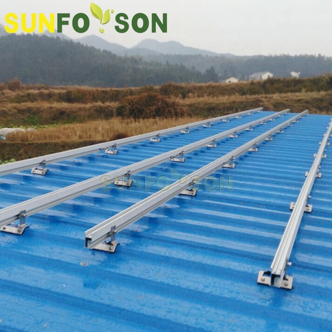 Carril de aluminio solar de alta calidad para instalación de paneles solares