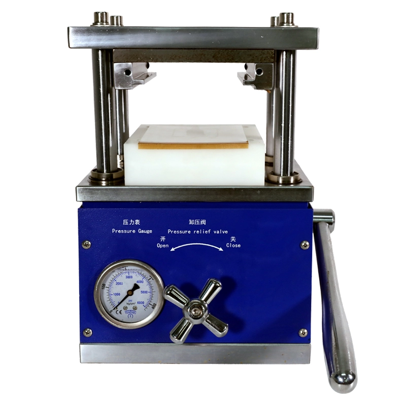 Pequeña máquina que corta con tintas hidráulica para el corte de hoja del electrodo de la célula de la bolsa