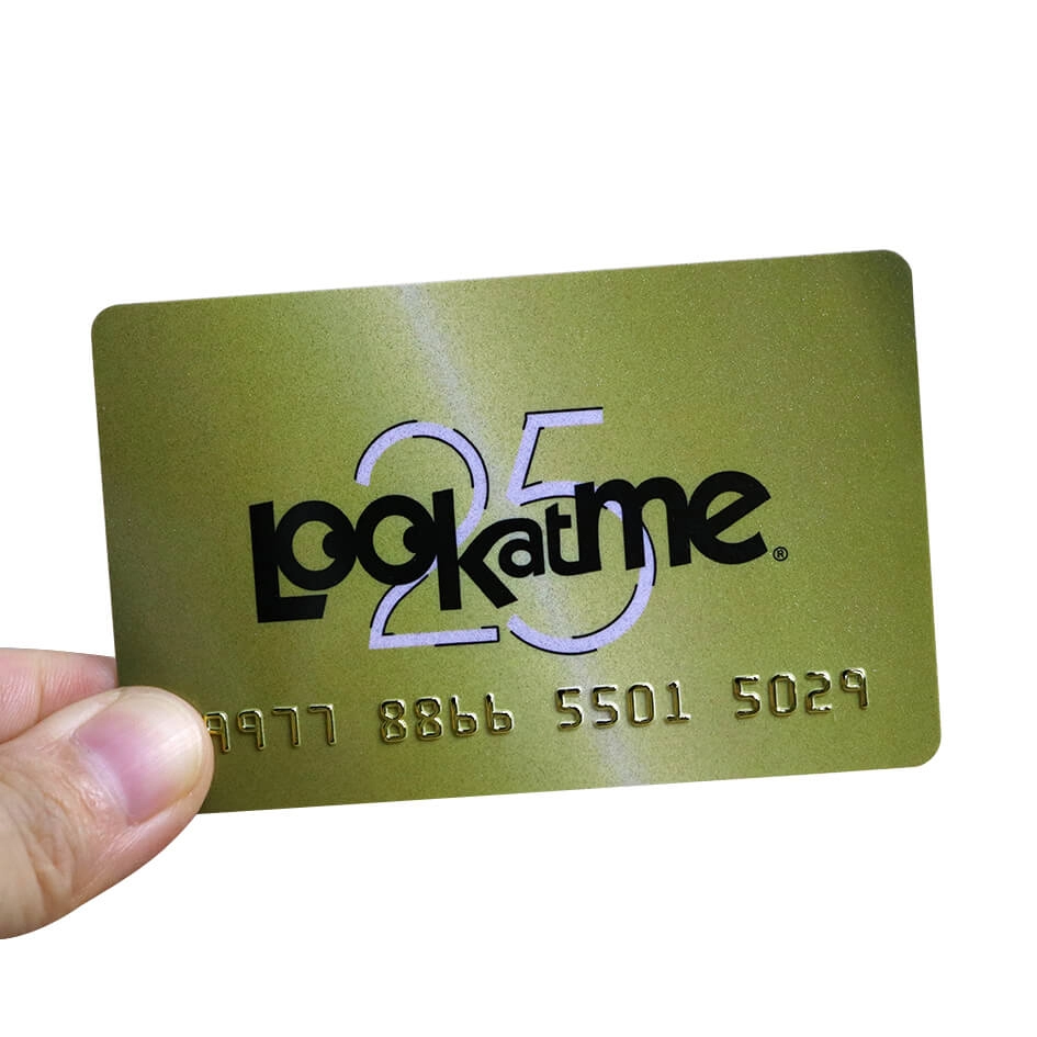 Tarjeta de descuento de cupón de promoción de PVC de plástico de tamaño de tarjeta de crédito con numeración en relieve