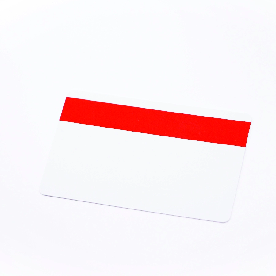 TARJETA PVC con banda magnética roja