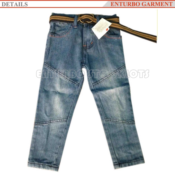 Jeans niño con cinturón
