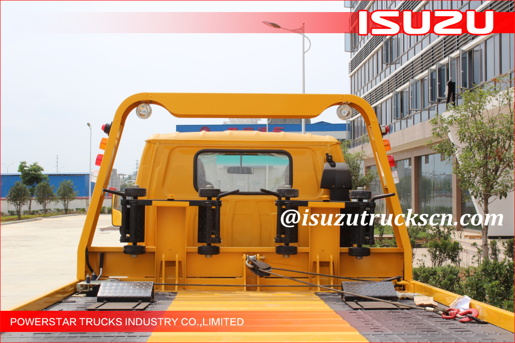 3Tons Isuzu Road Wrecker Truck Emergency Rescue Vehicle