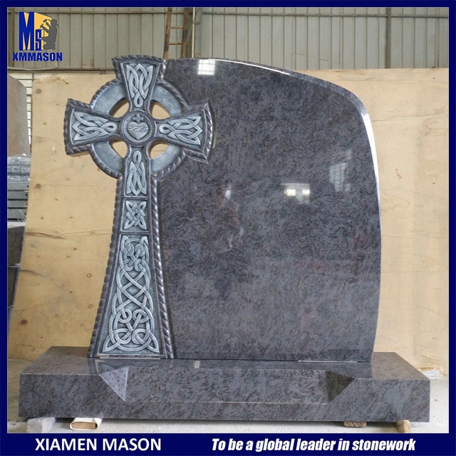 Lápida conmemorativa de la cruz celta de granito irlandés