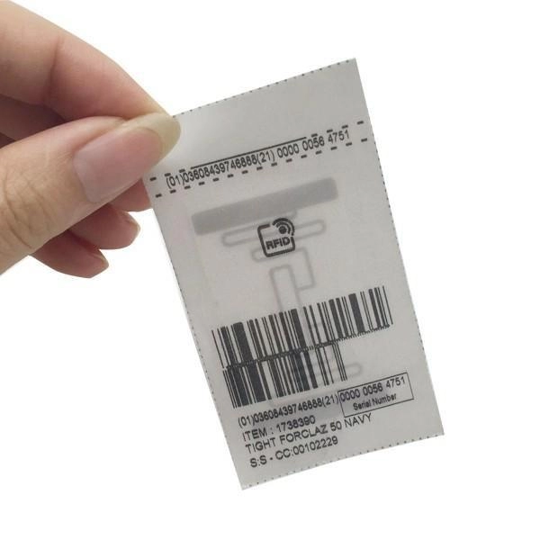 Etiquetas / etiquetas de tela lavable RFID Apparel para la gestión de prendas