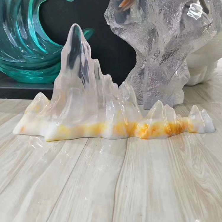 Accesorios de exhibición de iceberg transparente de resina con luz