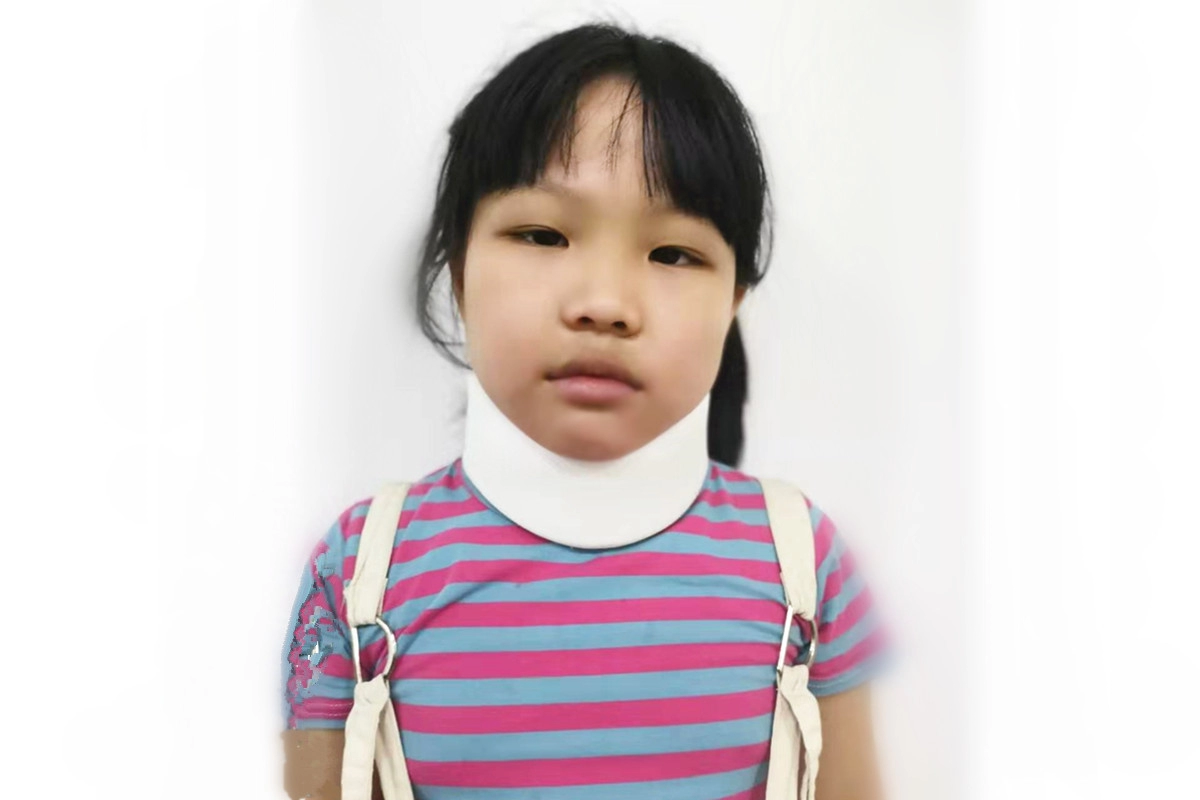 Cuello ortopédico suave pediátrico Collar cervical ortopédico para niños pequeños con espuma cómoda
