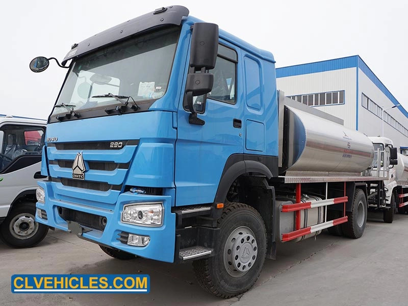 Camión de distribución de asfalto inteligente HOWO de 10 toneladas