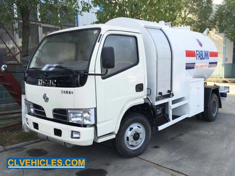 Camión cisterna de almacenamiento de propano Dongfeng de 5500 litros