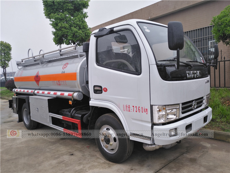 Mini fuel tanker truk dongfeng