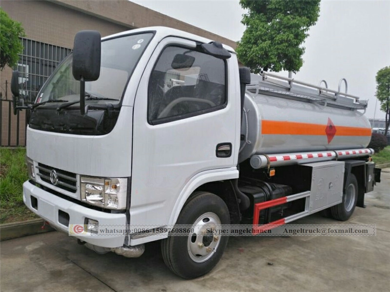 Mini Camión Cisterna Diesel 4350 Litros Dongfeng