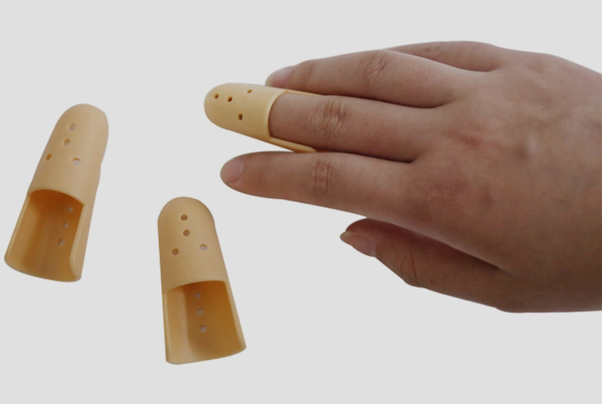 Férulas médicas y transpirables Stack Finger de plástico rígido con siete tamaños