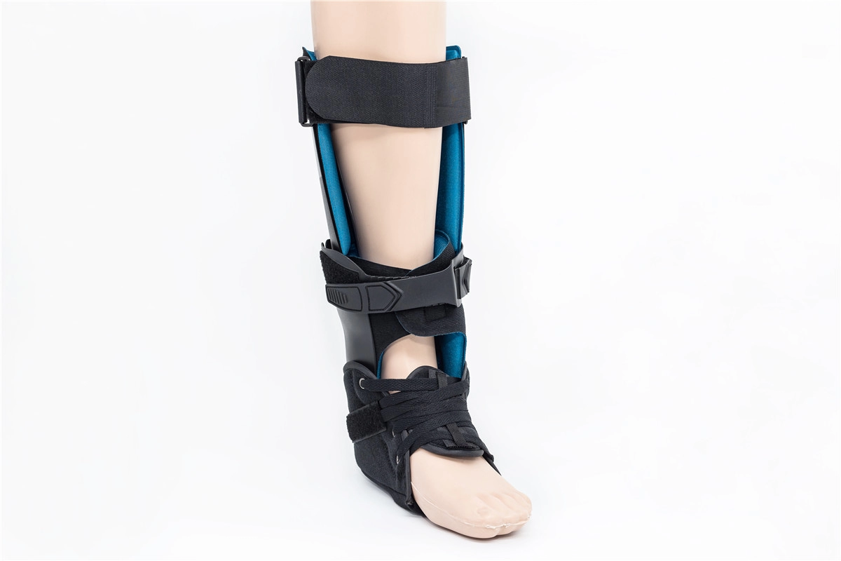 Las abrazaderas ortopédicas para tobillo y pie AFO de movimiento alto son compatibles con los fabricantes para protección o inmovilización
