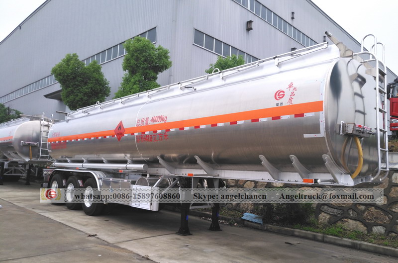 Aluminium fuel tank semi-trailer