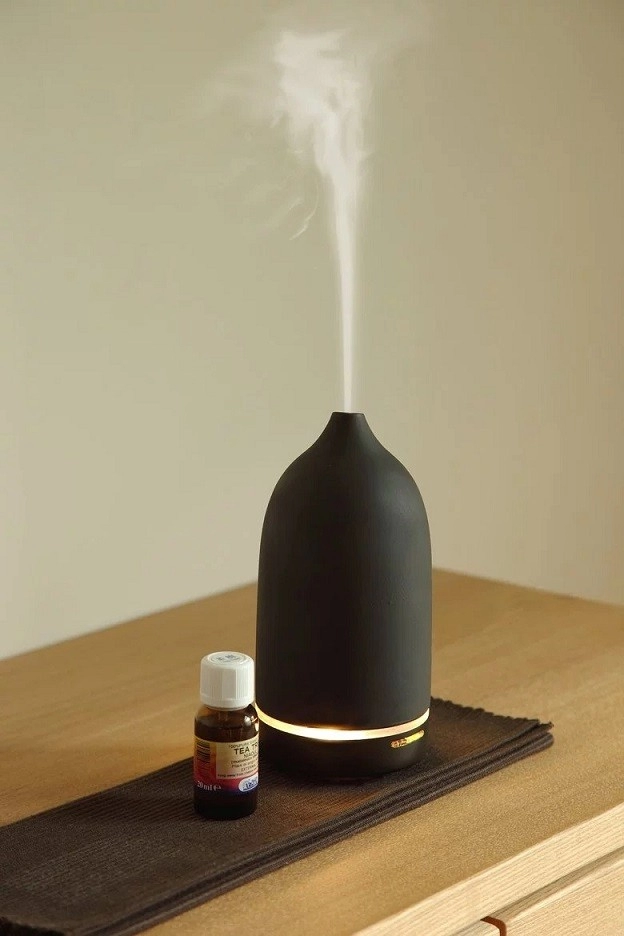 Difusor de aceite esencial ultrasónico electrónico de cerámica para aromaterapia