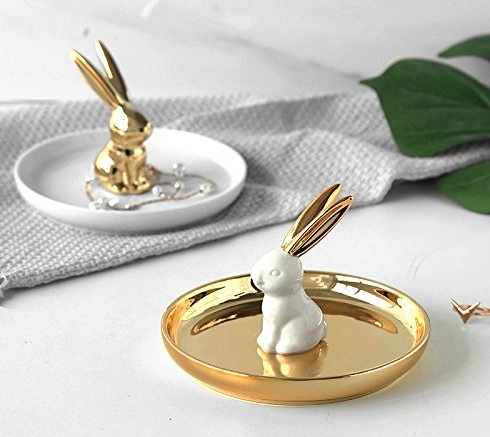 Soporte de plato de anillo de conejo dorado de cerámica para joyería pendientes collares bandeja