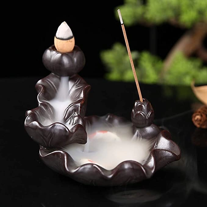 Quemador de incienso de cascada de cerámica hecho a mano soporte Koi Fish decoración del hogar