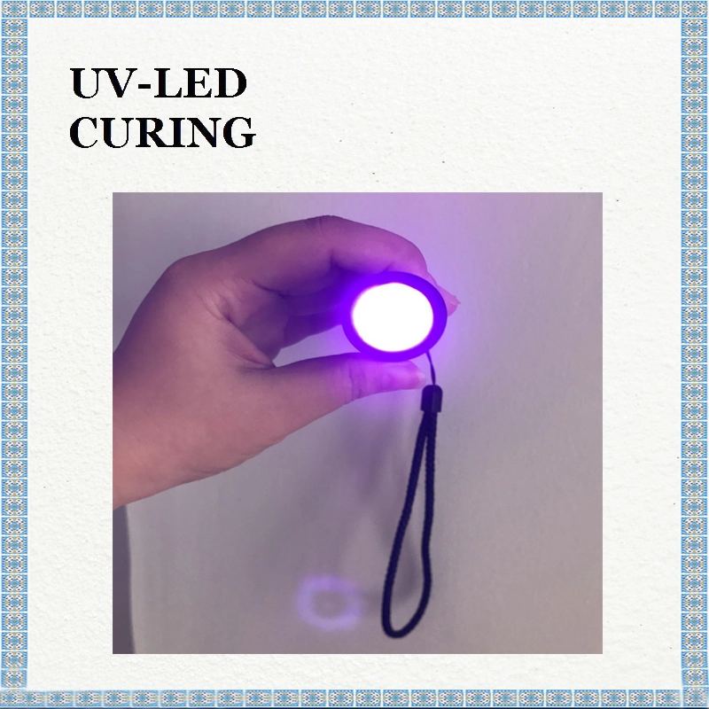 Dentro de Corea 3W UV LED UV365nm Linterna UV para inspección de fluorescencia Detección de fugas
