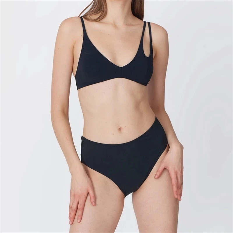 Conjunto de bikini con correa asimétrica de color sólido para mujer