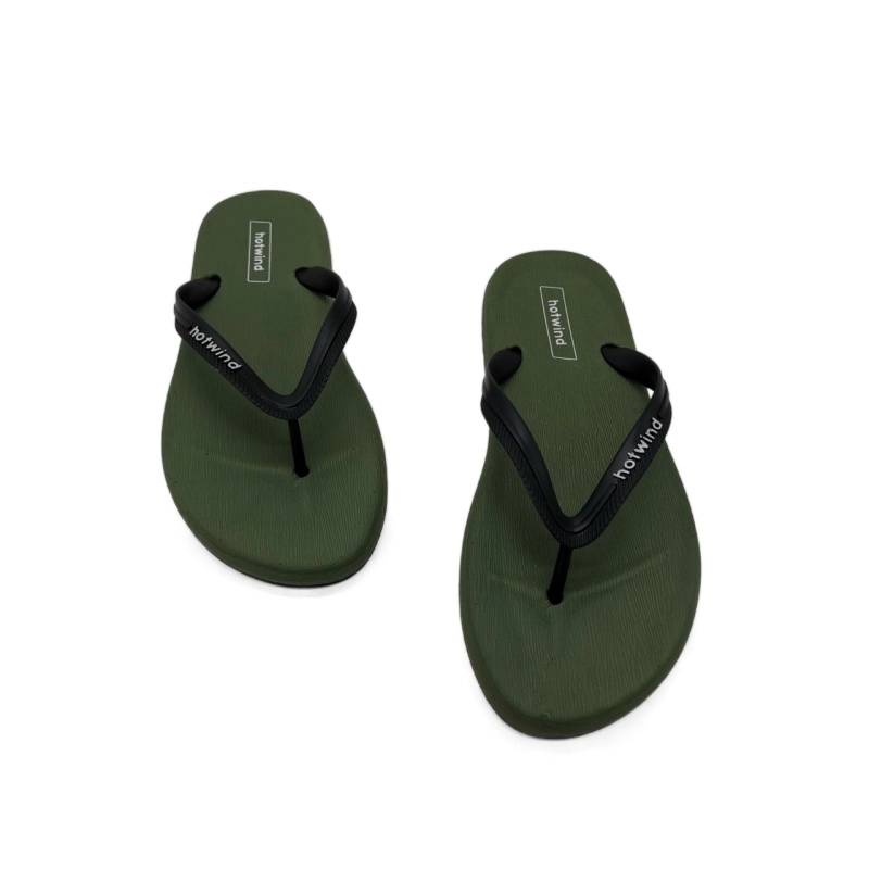 Sandalias casuales de cuero con chanclas para hombre a la moda