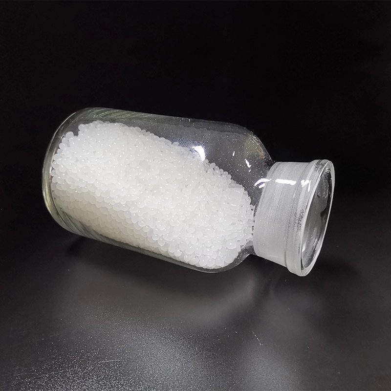 Gránulos de ácido poliláctico PLA compostable biodegradable sin plastificante