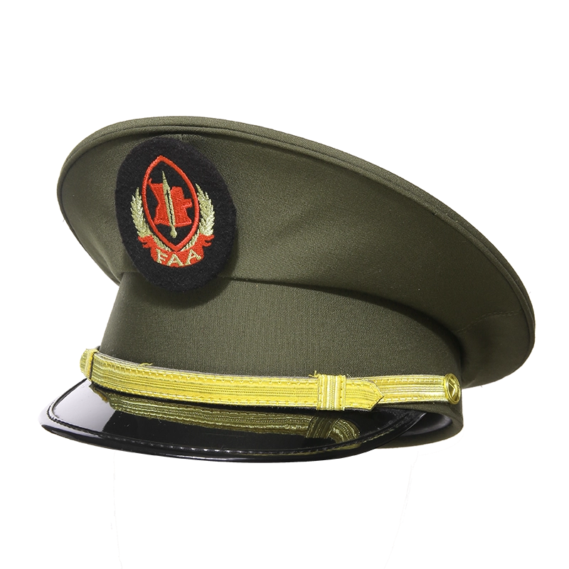 Gorra de oficial con visera de traje de uniforme militar