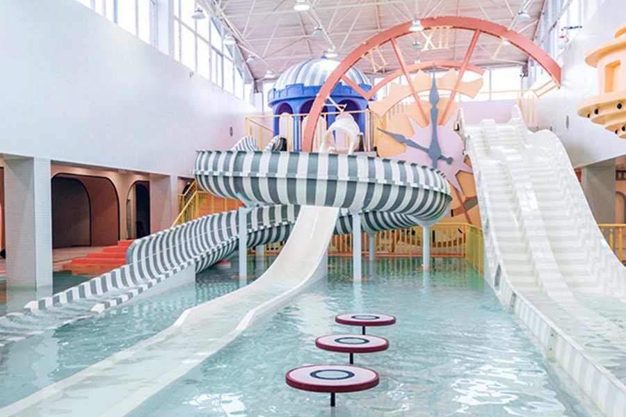 Tobogán en espiral para piscina de parque acuático para niños