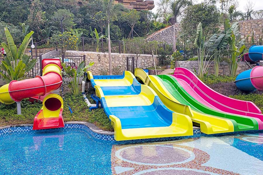 Tobogán acuático al aire libre del tobogán de la piscina de los niños de la diversión del hotel del diseño del parque del agua