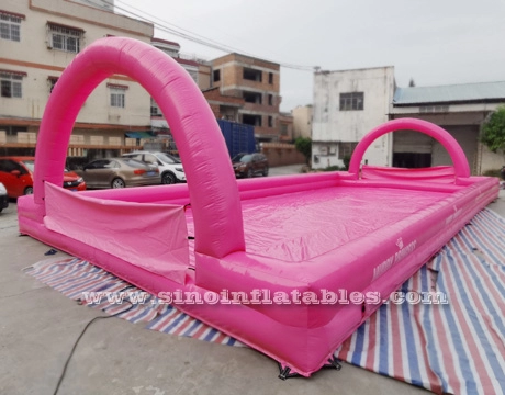 Campo de fútbol de jabón inflable grande para niños y adultos de 14x7m con rieles altos para diversión interactiva de fútbol