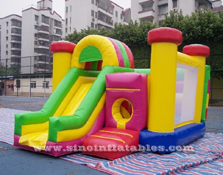 Castillo hinchable combinado para fiesta de niños al aire libre con pilares en el interior hecho en fábrica inflable de China
