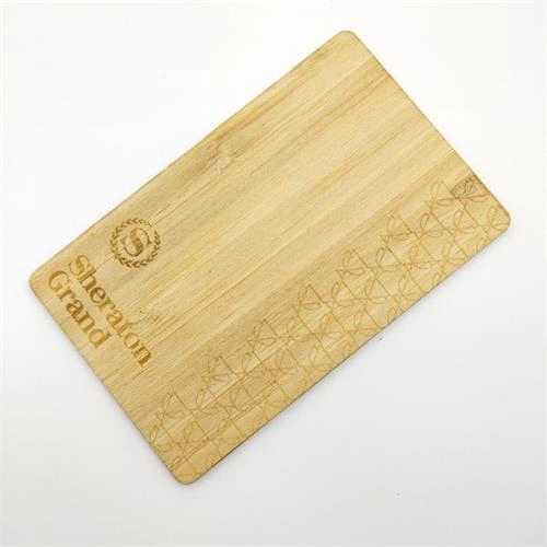 Tarjetas de visita de madera de bambú programables RFID ISO14443A Smart NTAG213/216 NFC tarjeta llave de madera del hotel